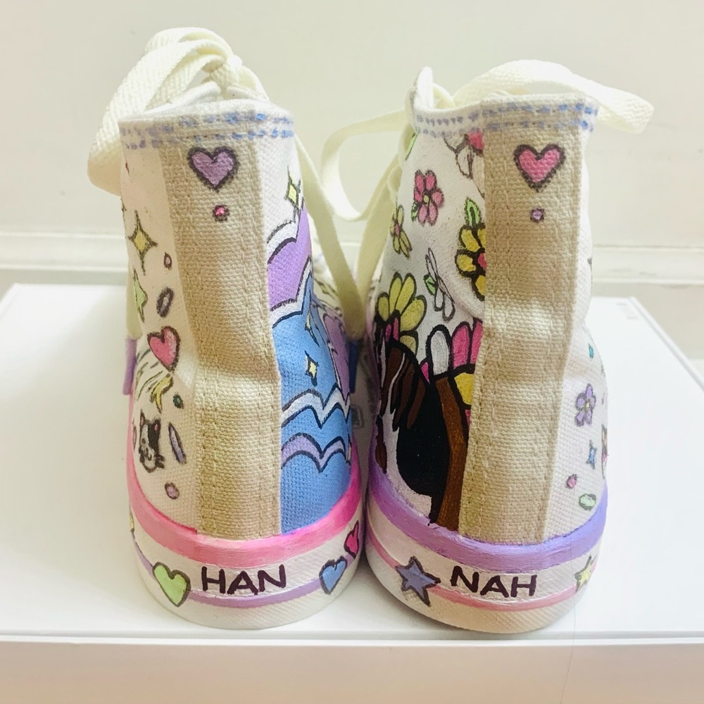 CUSTOM HAND-PAINTED SNEAKERS - Picture 2 of 11